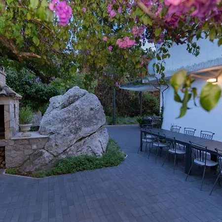 Arborea By Guide Molunat