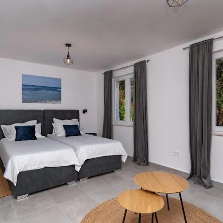 Arborea By Guide Molunat