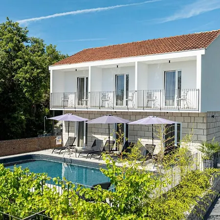 Arborea By Guide Villa Thurinici